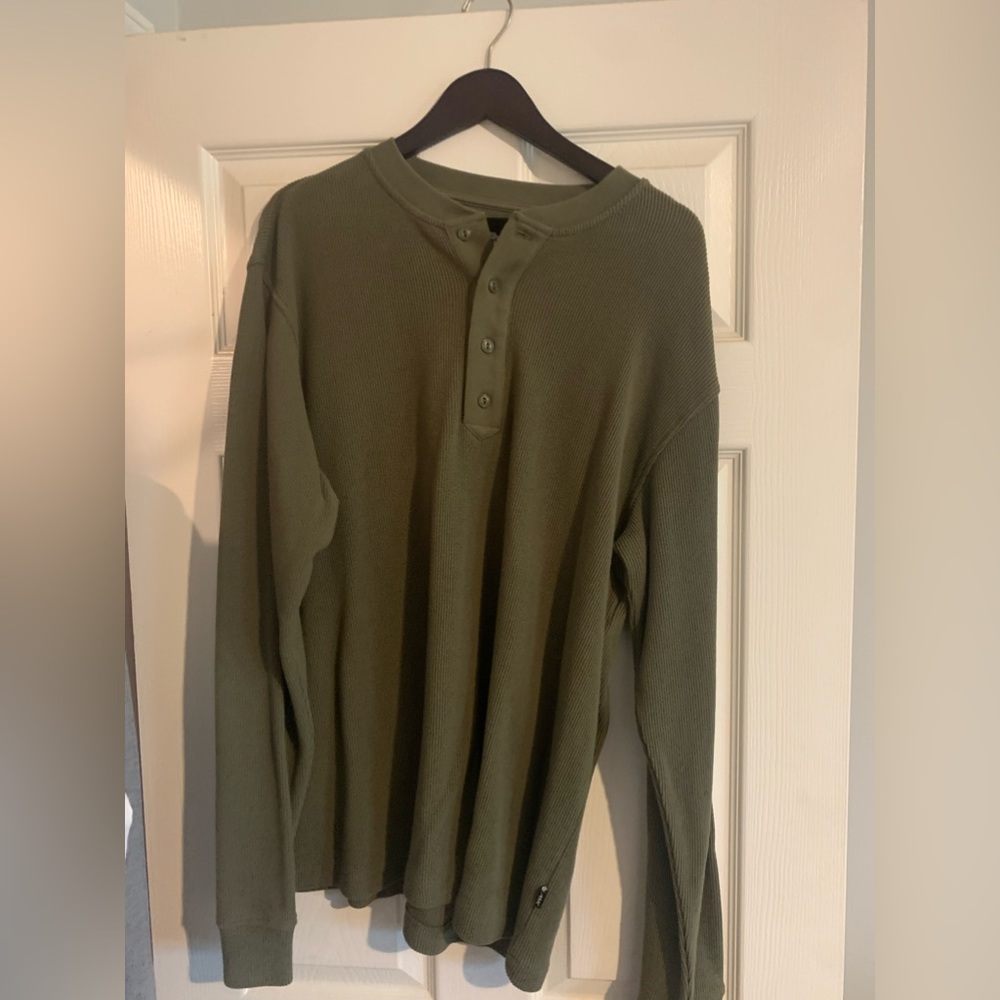MOUNTAIN KHAKI GREEN HENLEY • XXL